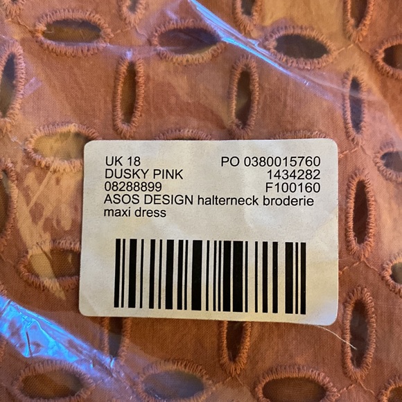 Halter neck maxi dress - Picture 5 of 8